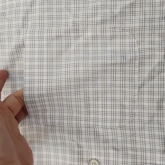 NWOT Jos. A. Bank Reserve Button down - Picture 3 of 4